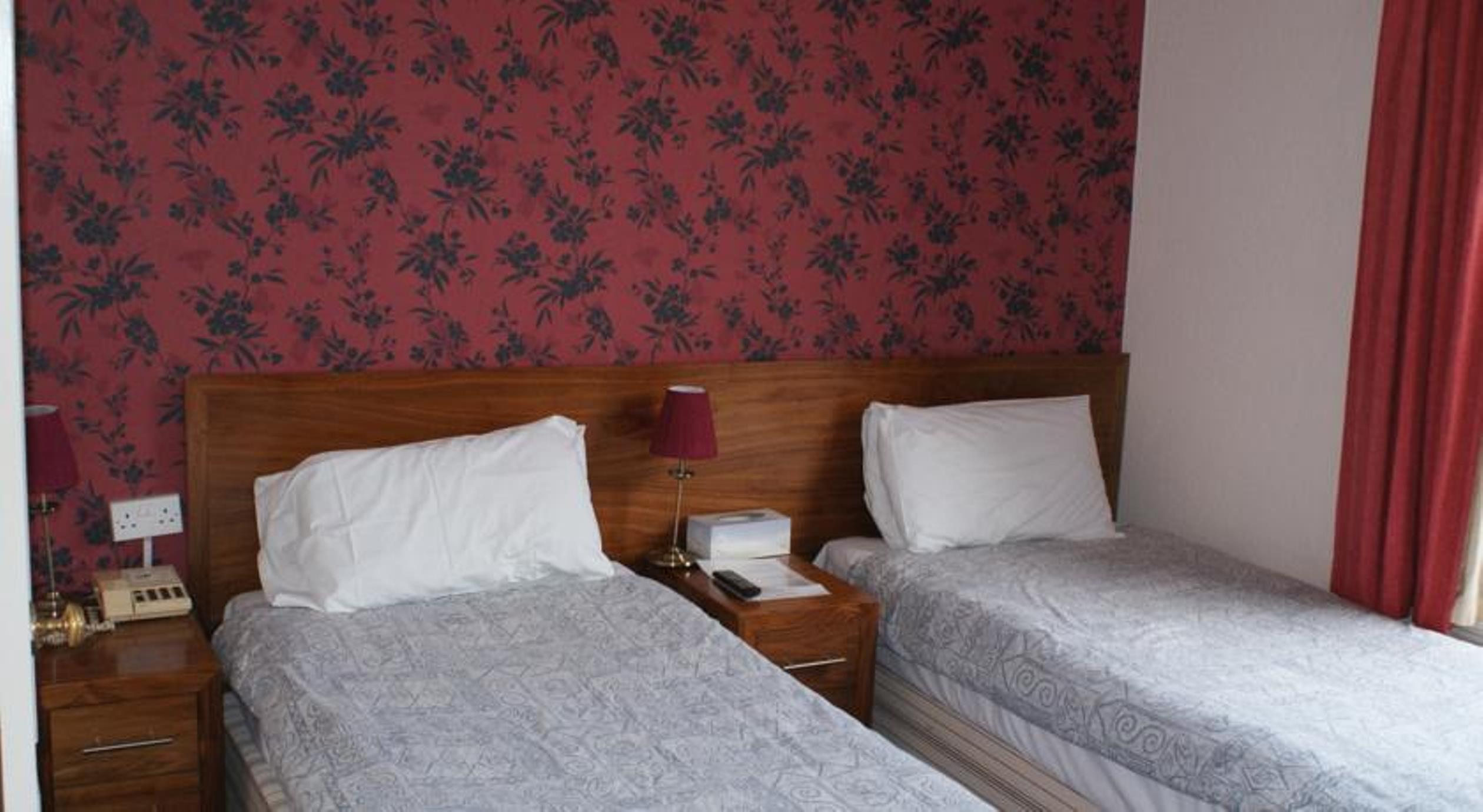 Kirkdale Hotel Croydon Buitenkant foto